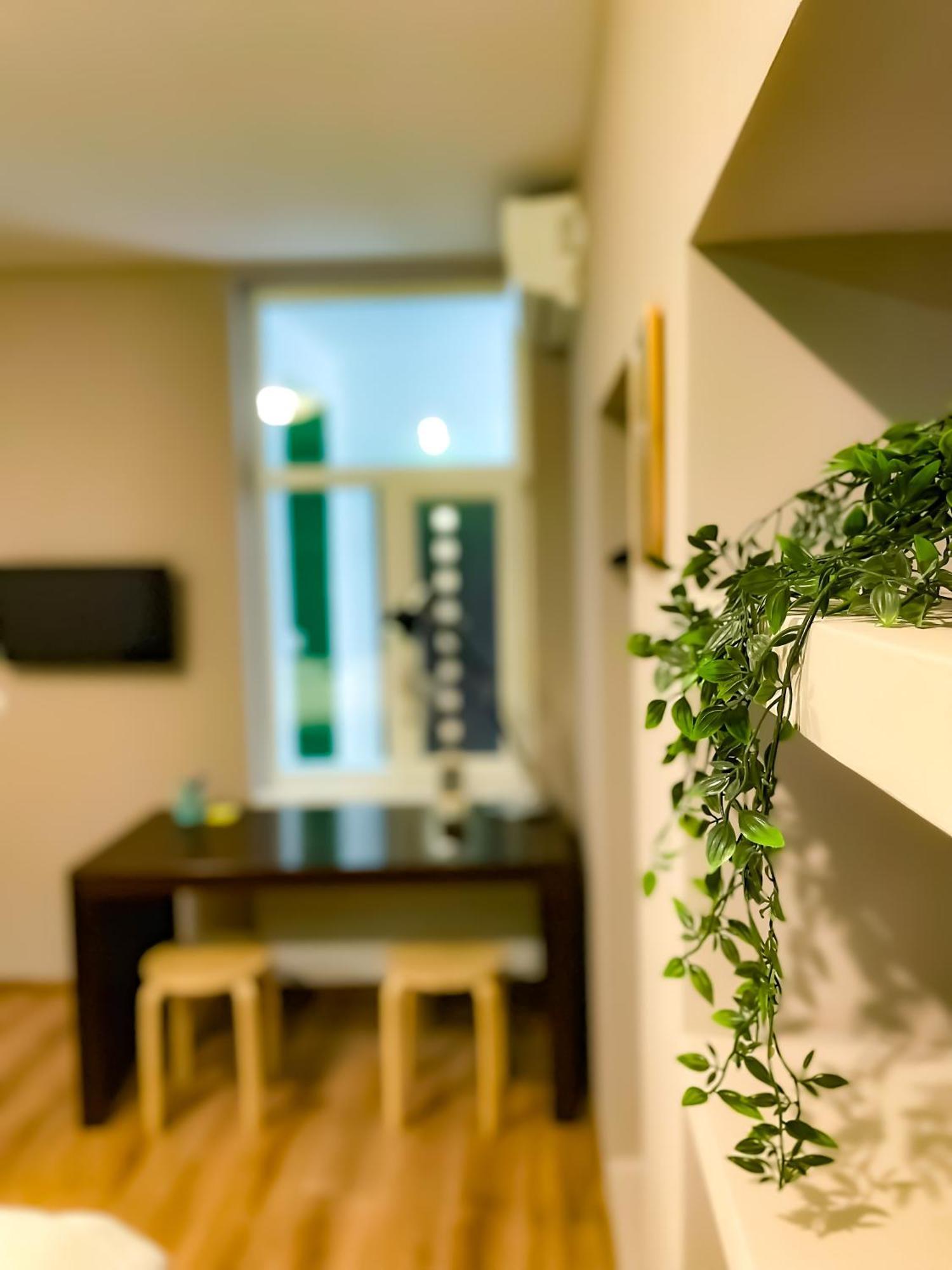 Cool Flat In The Heart Of Bucharest'S Fun And History Appartement Buitenkant foto